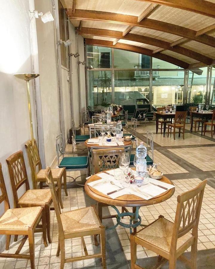 Hotel Corallo 蒙特卡蒂尼泰尔梅 外观 照片