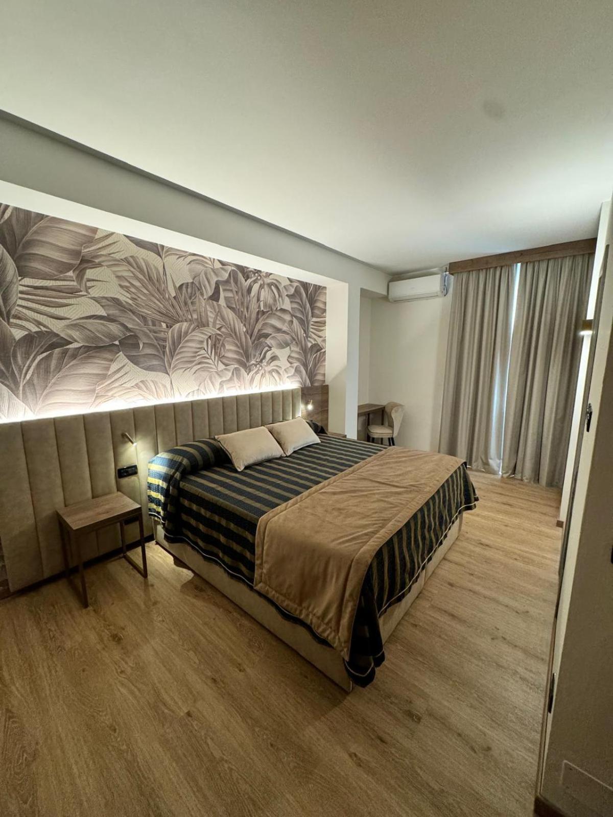 Hotel Corallo 蒙特卡蒂尼泰尔梅 外观 照片