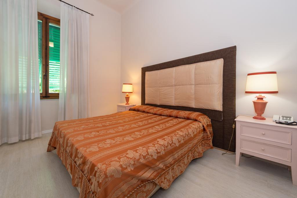Hotel Corallo 蒙特卡蒂尼泰尔梅 外观 照片