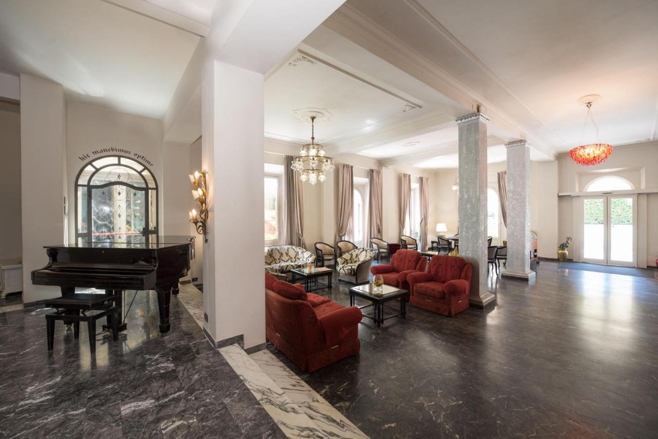 Hotel Corallo 蒙特卡蒂尼泰尔梅 外观 照片
