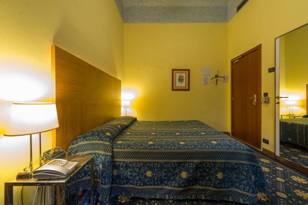 Hotel Corallo 蒙特卡蒂尼泰尔梅 外观 照片